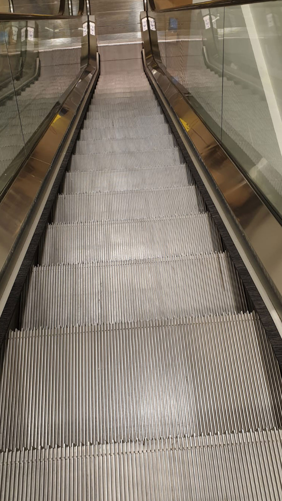 ekici-referenzen-rolltreppen-06